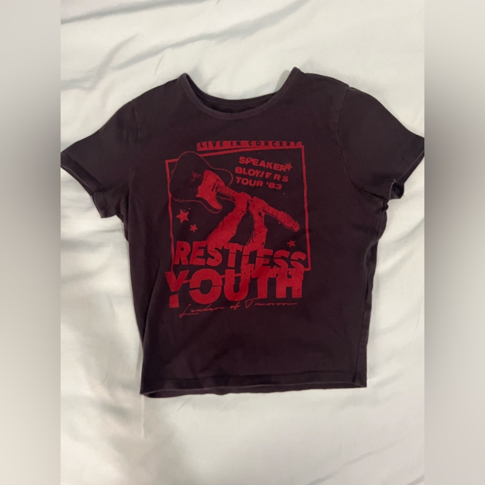 Hollister Black and Red Graphic Tee
